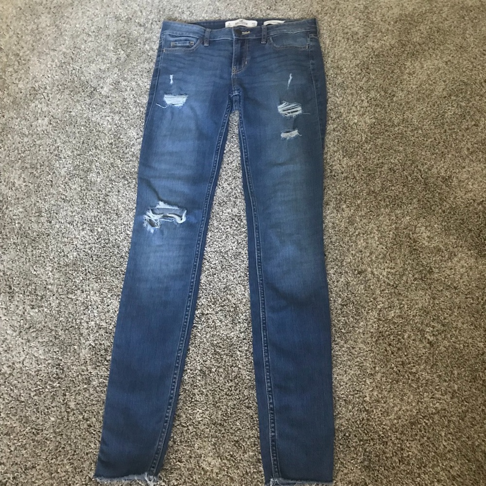 Medium Wash Ripped Super Skinny Jeans